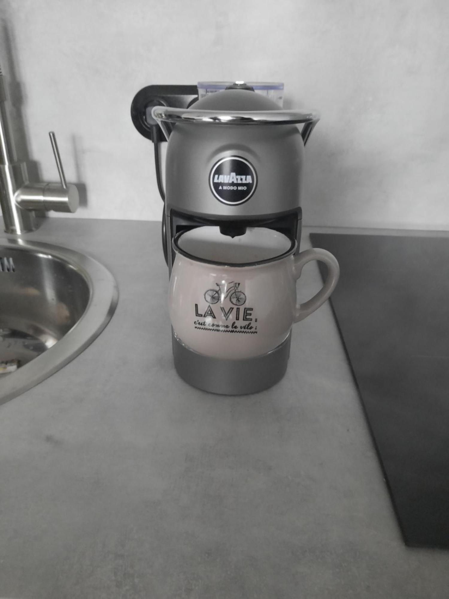 Moin !Die Weserbude Nordenham Rum bild